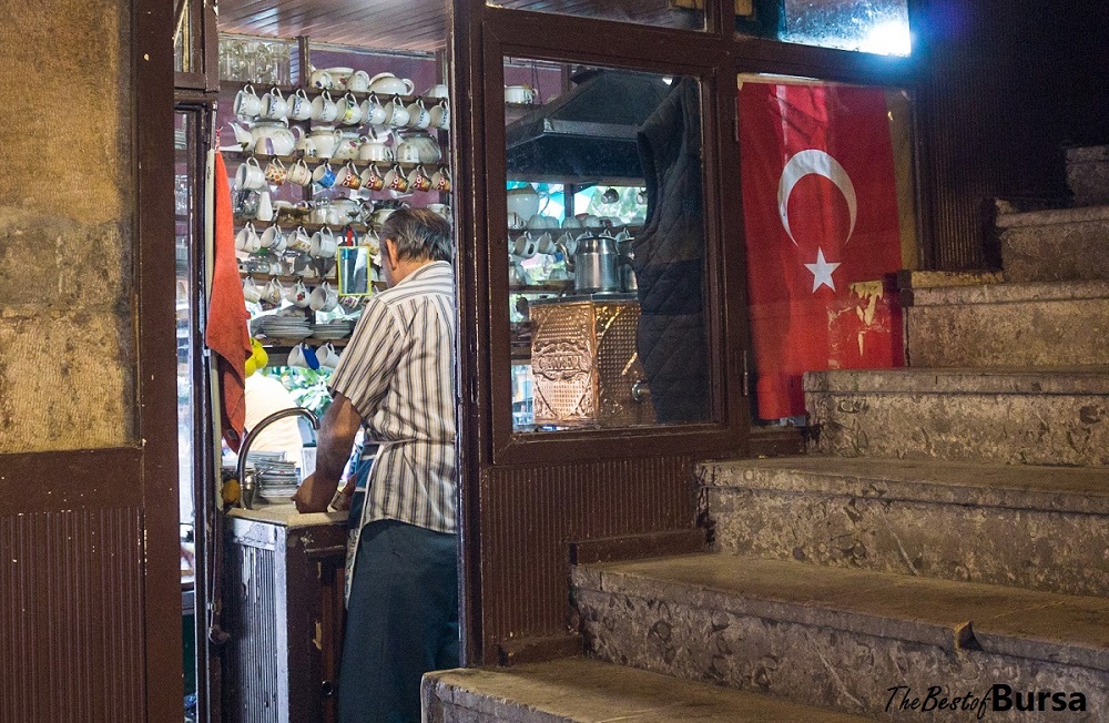 A Çaycı in Koza Han’s Wall