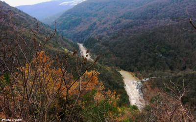 On the Hunt for Wild White Water in the Uludağ Backcountry